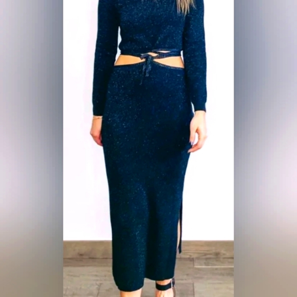 Lucy Paris Bowery Twist Front Skirt Metallic Sz L Black NWT Stretchy Knit
